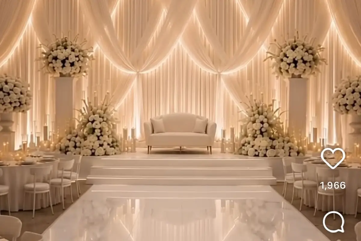 تصميم تأجير كوش أعراس الكويت مستوحى من التراث الخليجي بنقوش السدو والأقواس الإسلامية والخط العربي.